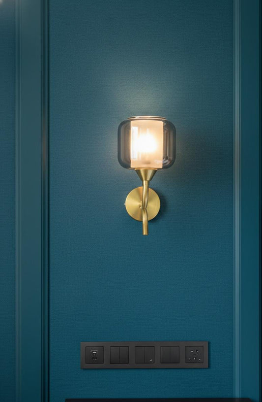 Lumina Wall Lamp